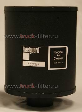 AH19232  фильтр очистки воздуха с кожухом